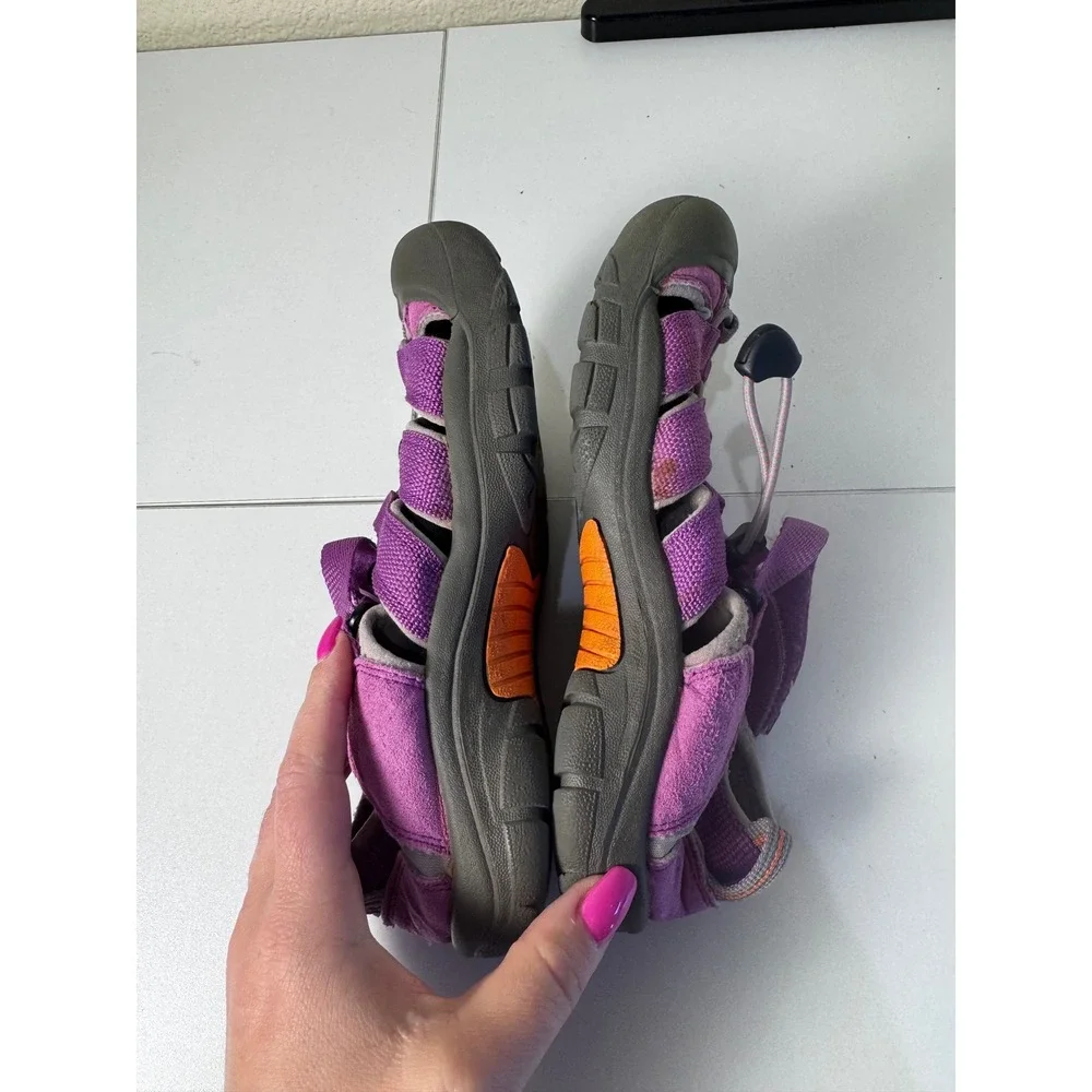 KEEN Newport H2 Sandals Kids Size 3 Purple Waterproof Hiking Gorpcore Minimalist